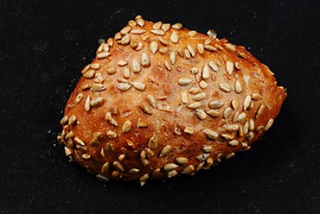 Sonnenblumenkernbrötchen