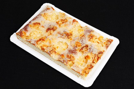 Platte Apfel-Zuckerkuchen